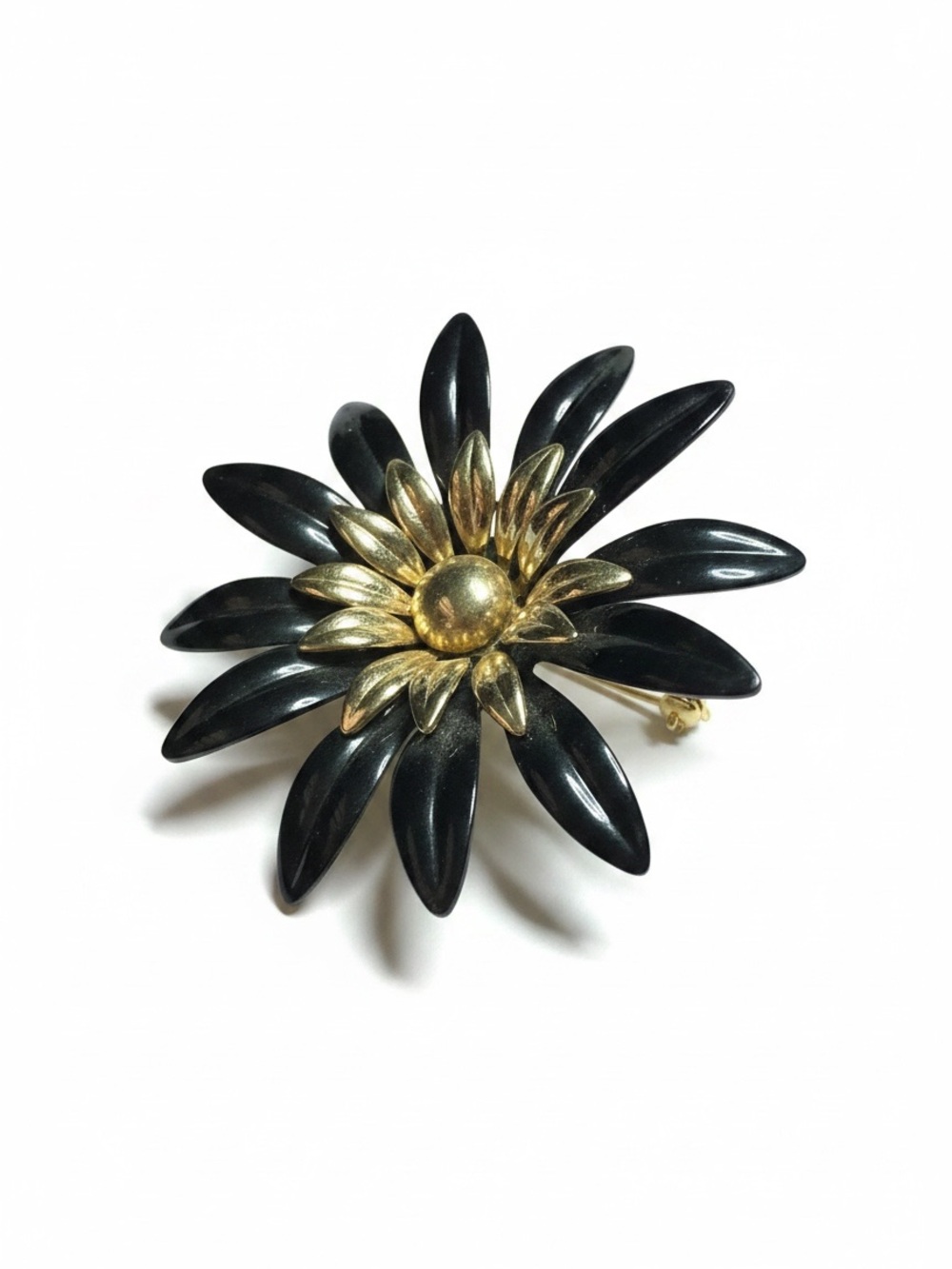 Vintage Sarah Coventry Black Lucite Layered Flower Brooch Gold Tone Mod Pin 60s